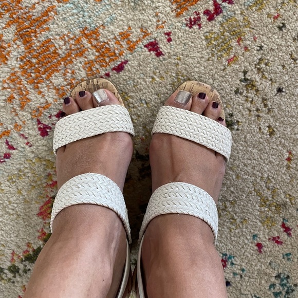 White wedges 6.5 - Picture 4 of 4